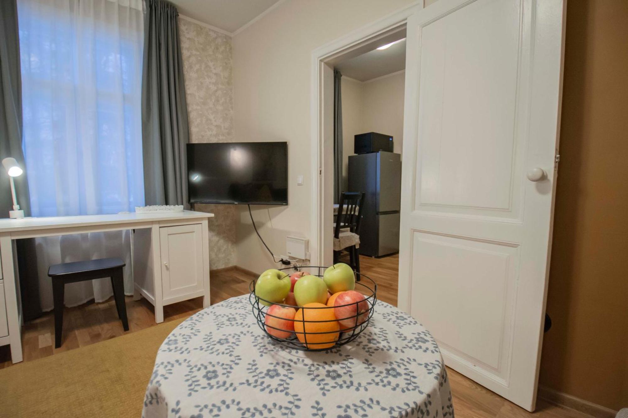Karlovaidyll 7 - Homey Apartment With Free Parking! 타르투 외부 사진
