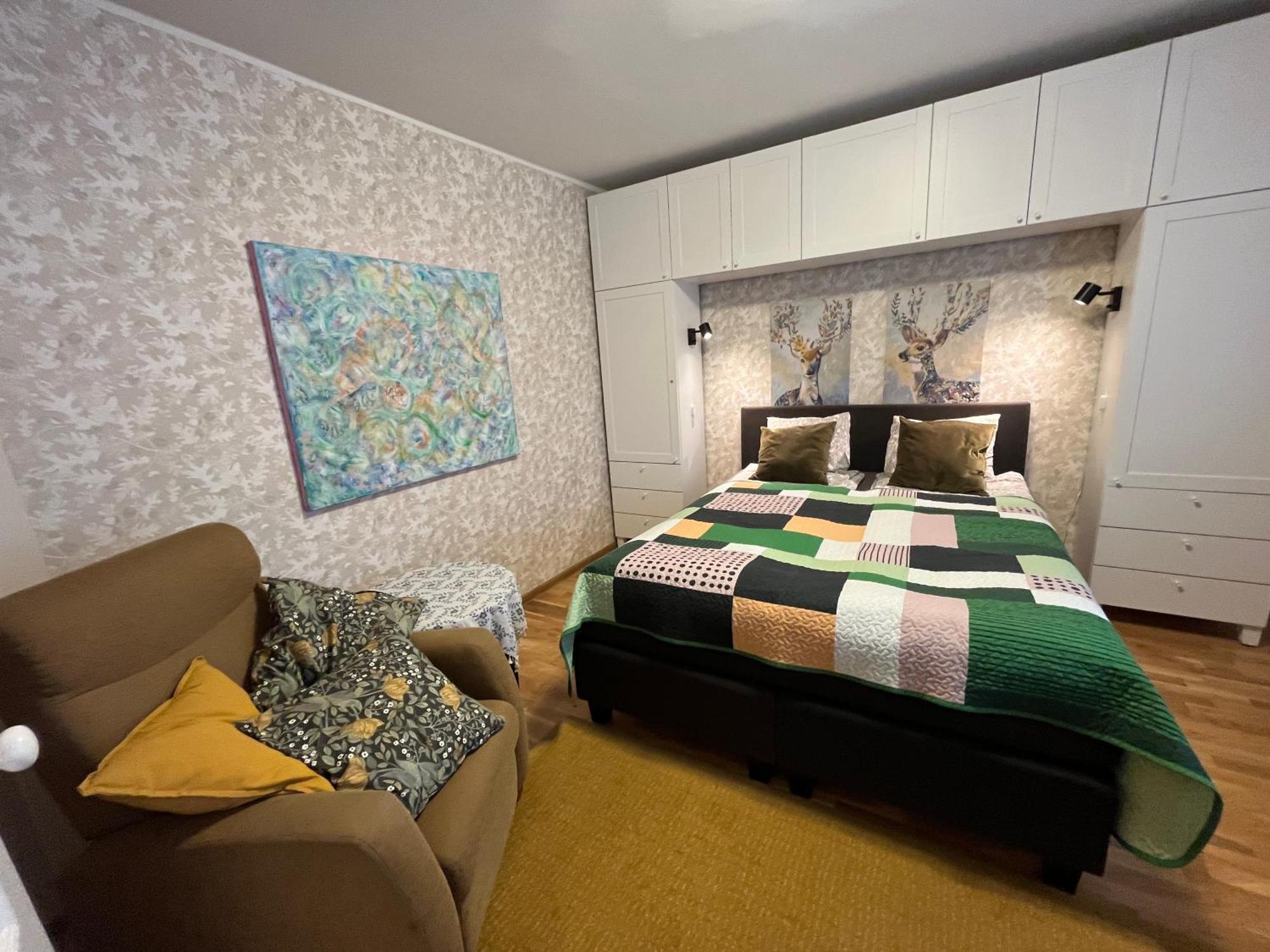 Karlovaidyll 7 - Homey Apartment With Free Parking! 타르투 외부 사진